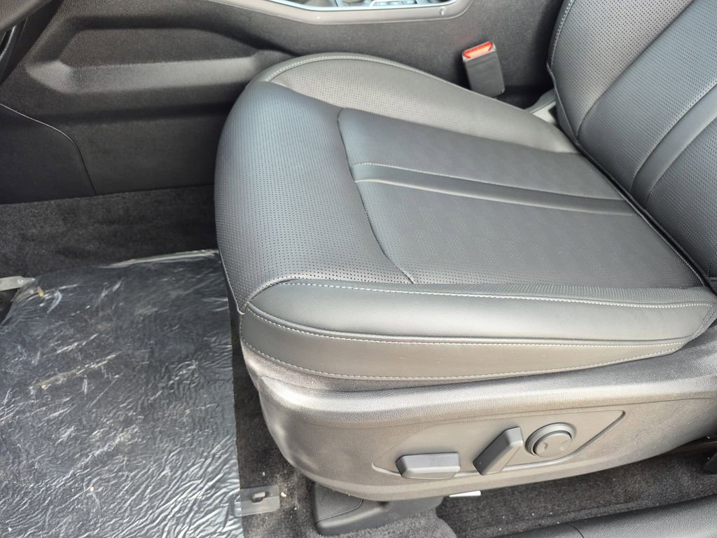 New 2026 Kia Sorento S AWD/4WD image 11