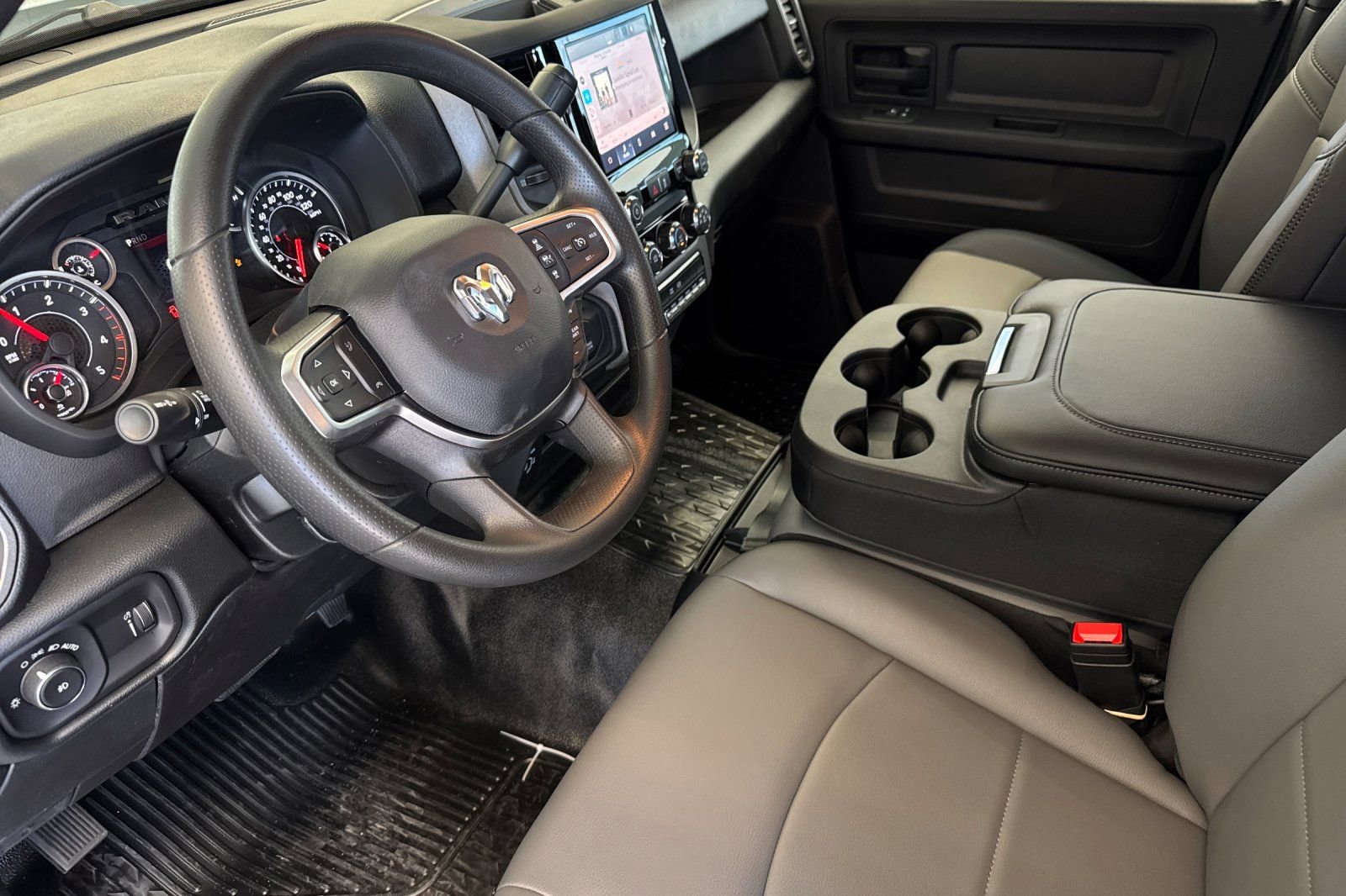 New 2026 RAM 3500 Tradesman w/ Chrome Appearance Group A AWD/4WD image 11
