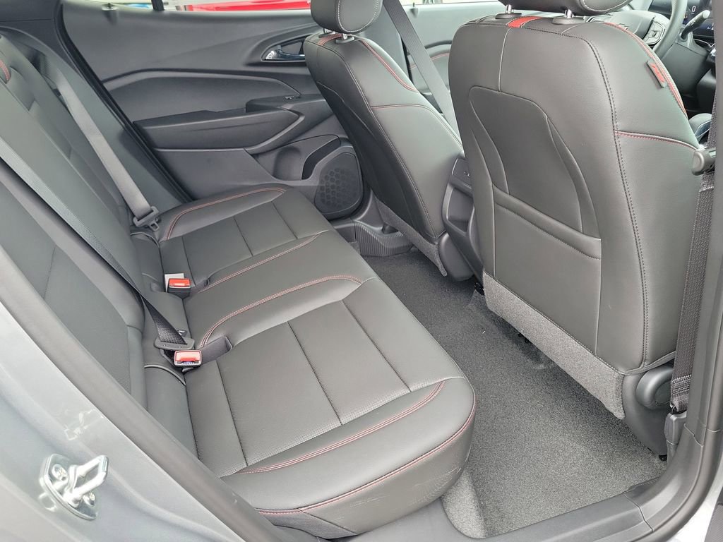 New 2026 Chevrolet Trax RS w/ Driver Confidence Package FWD image 17