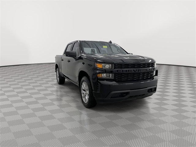 Used 2022 Chevrolet Silverado 1500 Custom w/ Safety Confidence Package image 2