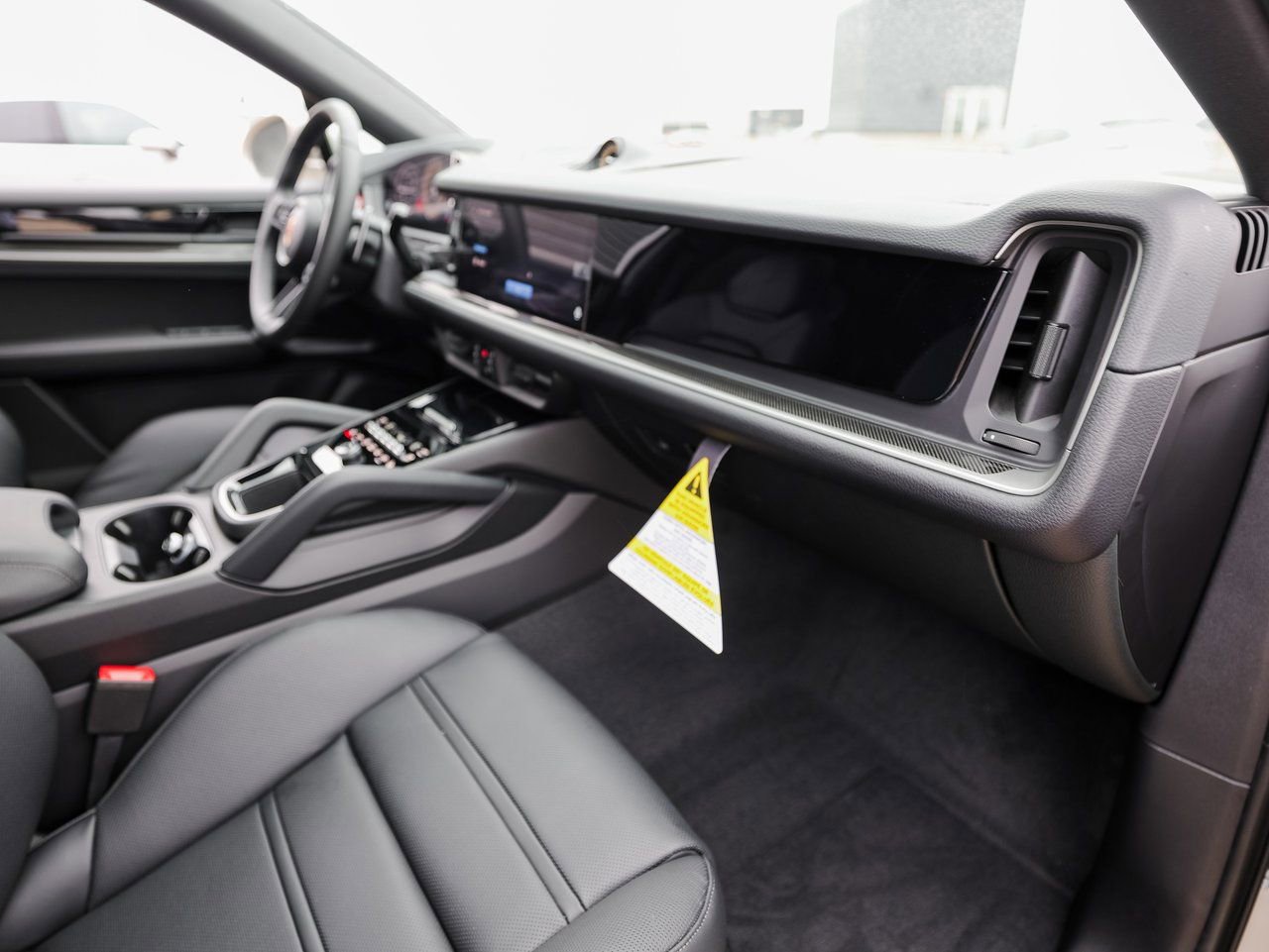 New 2026 Porsche Cayenne E-Hybrid Coupe image 29