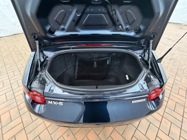 New 2026 MAZDA MX-5 Miata Club RWD image 9