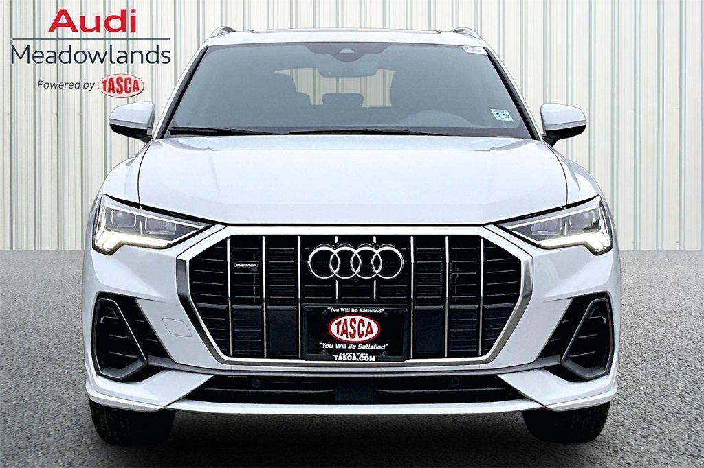 Used 2025 Audi Q3 2.0T Premium Plus w/ Premium Plus Package image 2