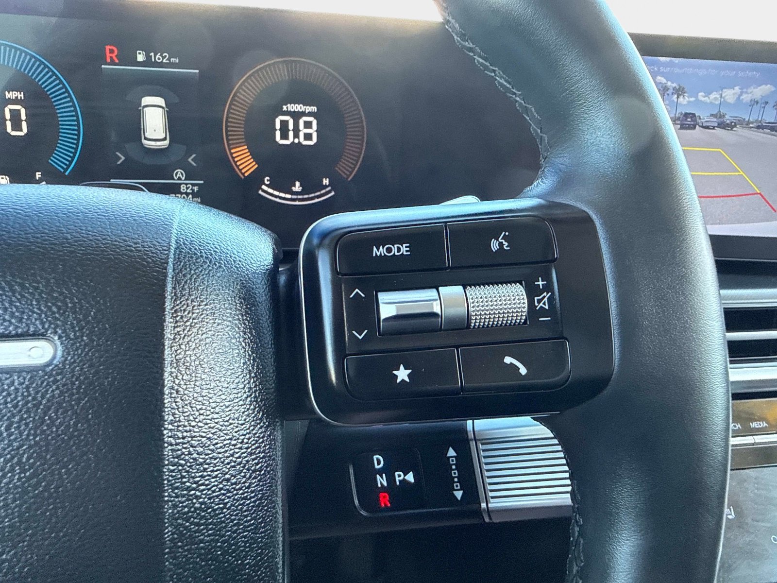 Used 2025 Hyundai Santa Fe SEL image 31