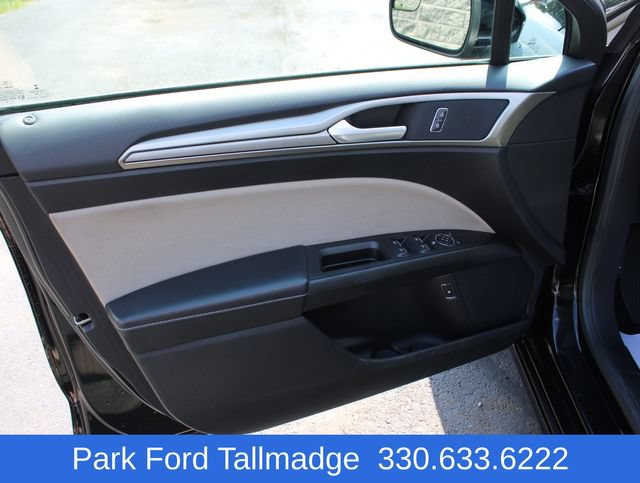 Used 2018 Ford Fusion S FWD image 11