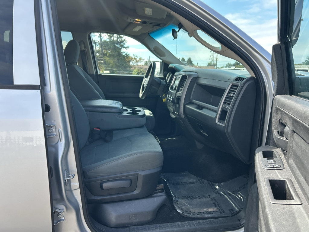 Used 2018 RAM 2500 Tradesman w/ Chrome Appearance Group AWD/4WD image 27