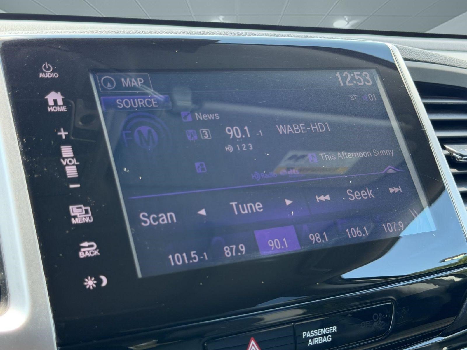 Used 2017 Honda Pilot Elite image 21