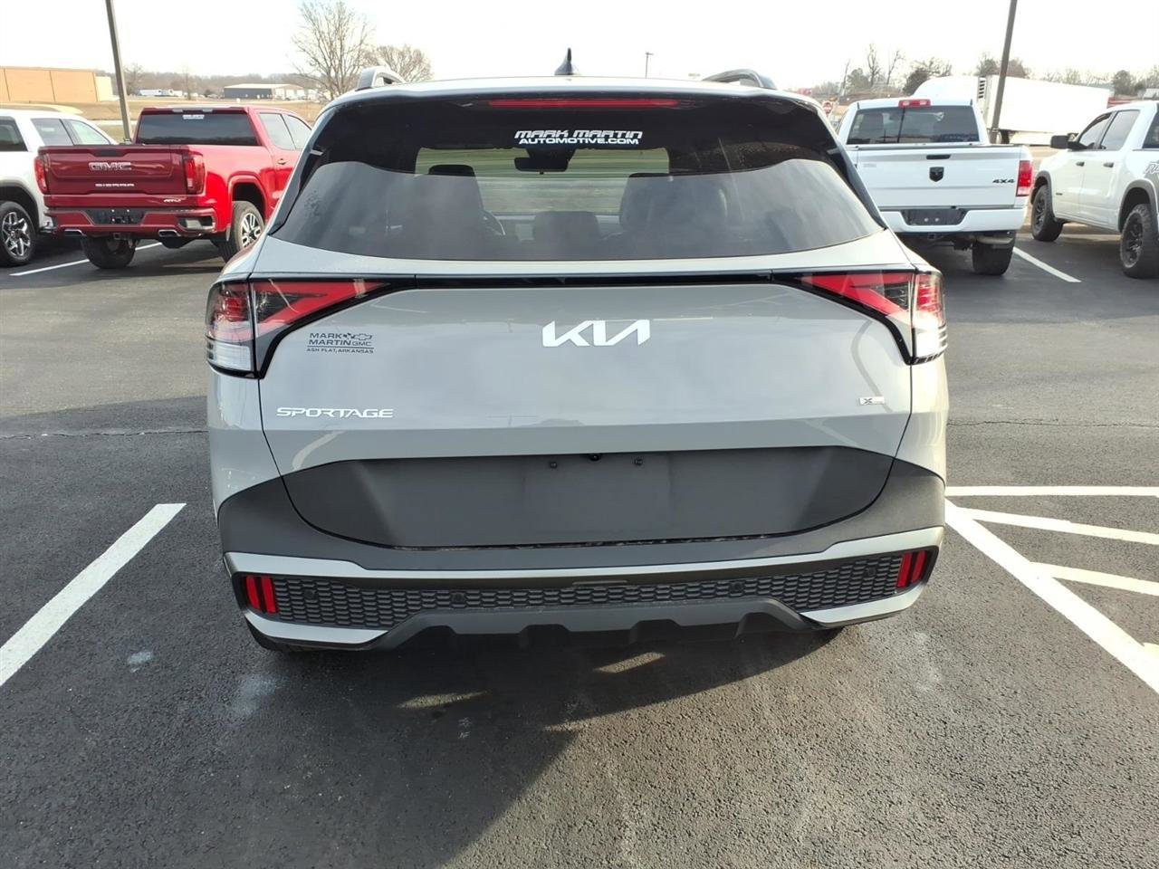 Used 2023 Kia Sportage X-Line w/ X-Line Premium Package image 4