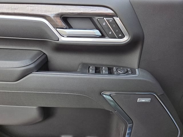New 2026 Chevrolet Silverado 3500 LTZ w/ LTZ Convenience Package AWD/4WD image 9
