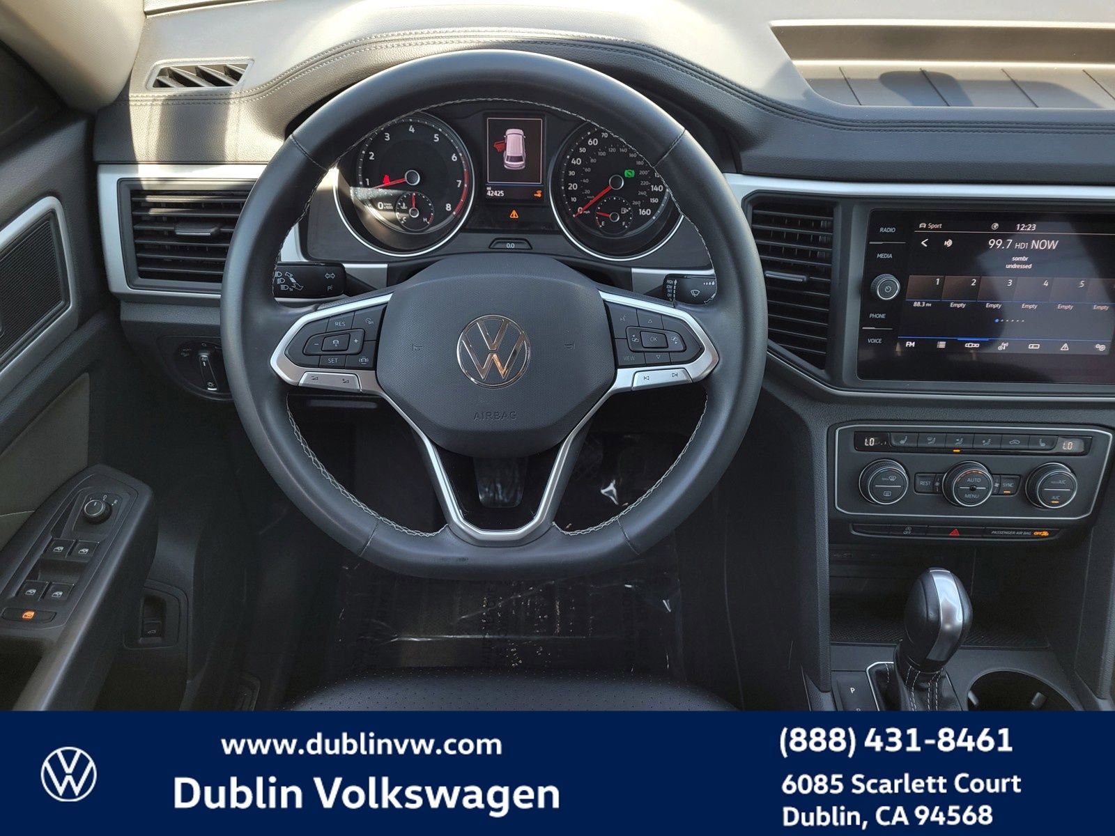 Used 2021 Volkswagen Atlas SE image 14