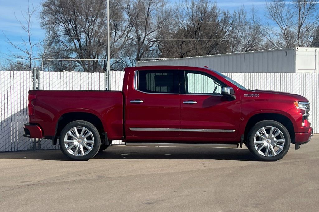 New 2026 Chevrolet Silverado 1500 High Country image 3