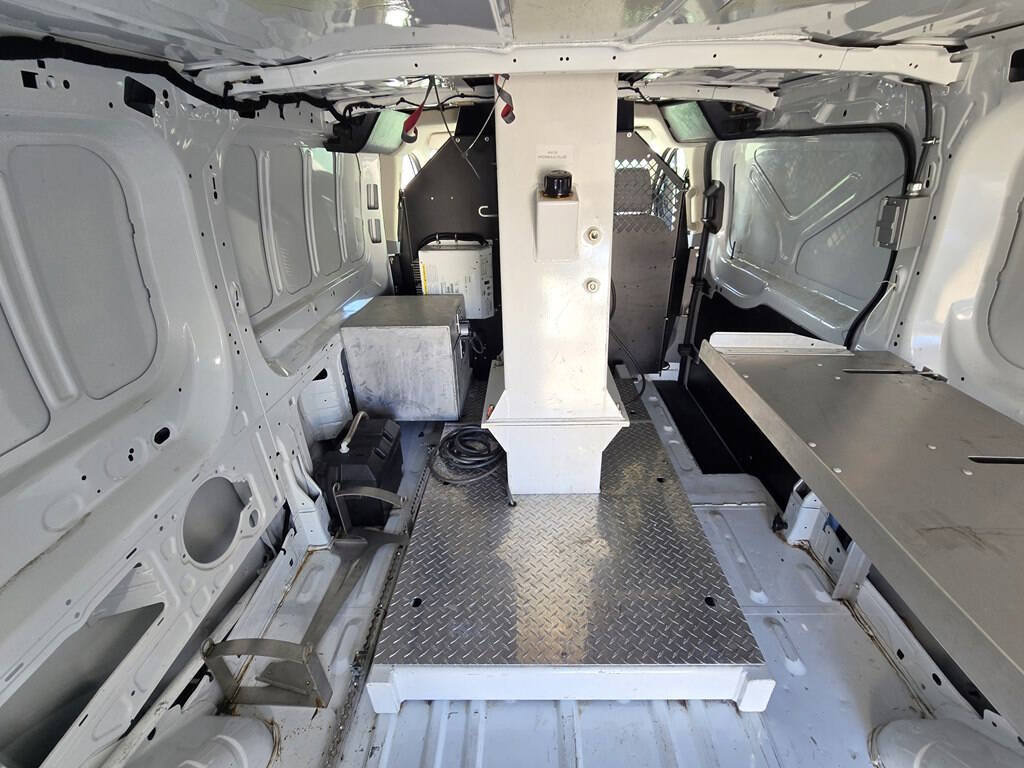 Used 2018 Ford Transit 350 148 Low Roof RWD image 14
