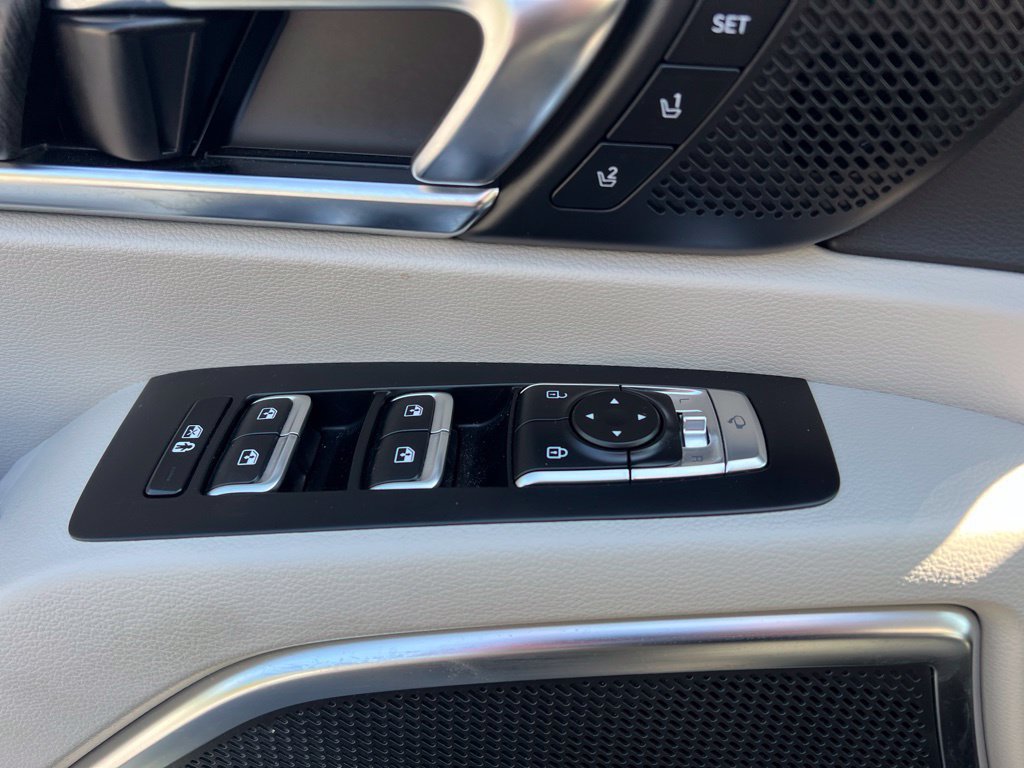 Used 2024 Kia Telluride SX Prestige AWD/4WD image 7