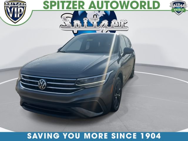 Used 2024 Volkswagen Tiguan SE image 3