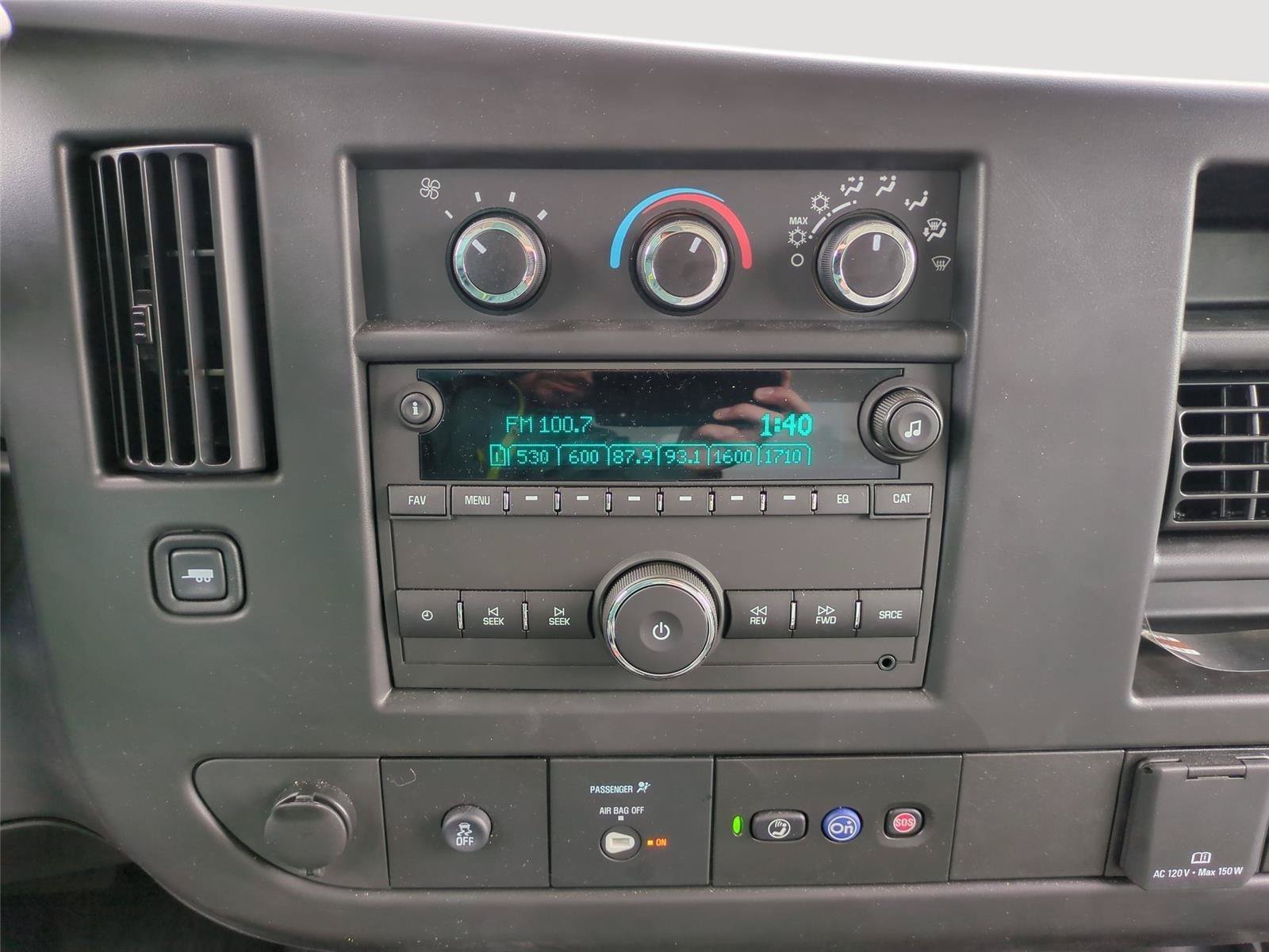 New 2025 Chevrolet Express 3500 w/ Power Convenience Package RWD image 19