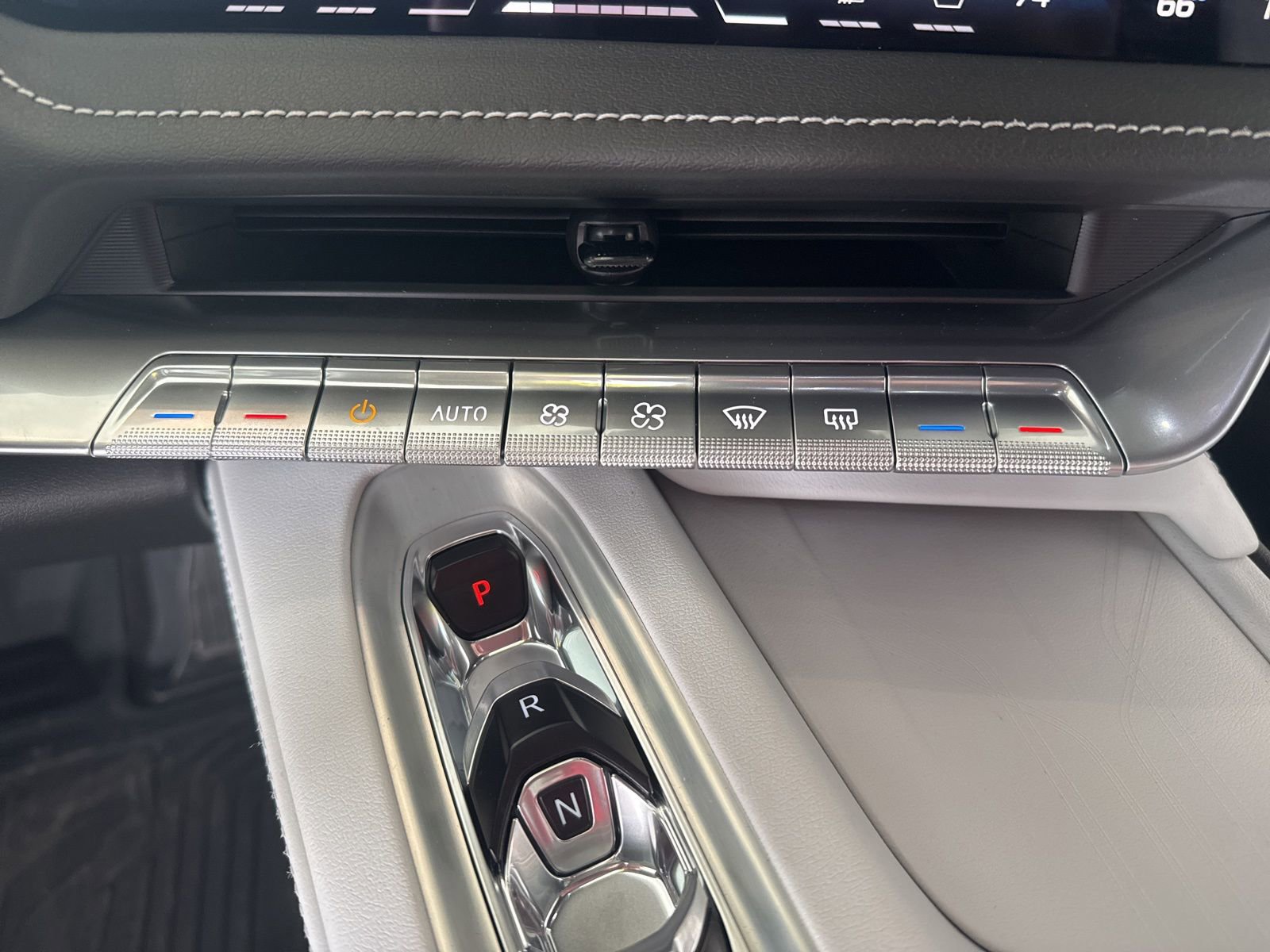 New 2026 Chevrolet Corvette Stingray Preferred Cpe w/ Battery Protection Package image 26