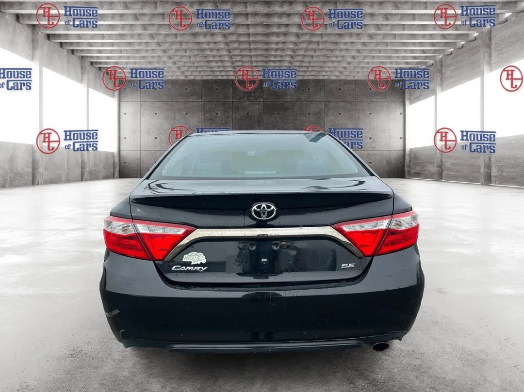 Used 2015 Toyota Camry SE image 6