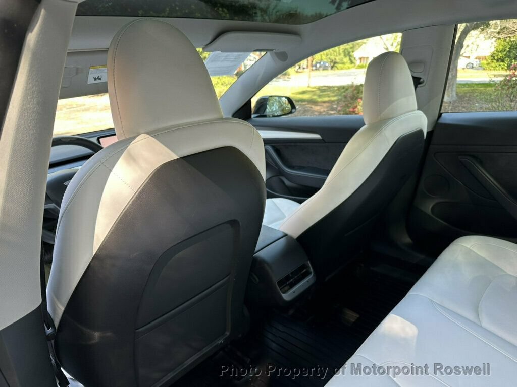 Used 2023 Tesla Model 3 Standard Range RWD image 18