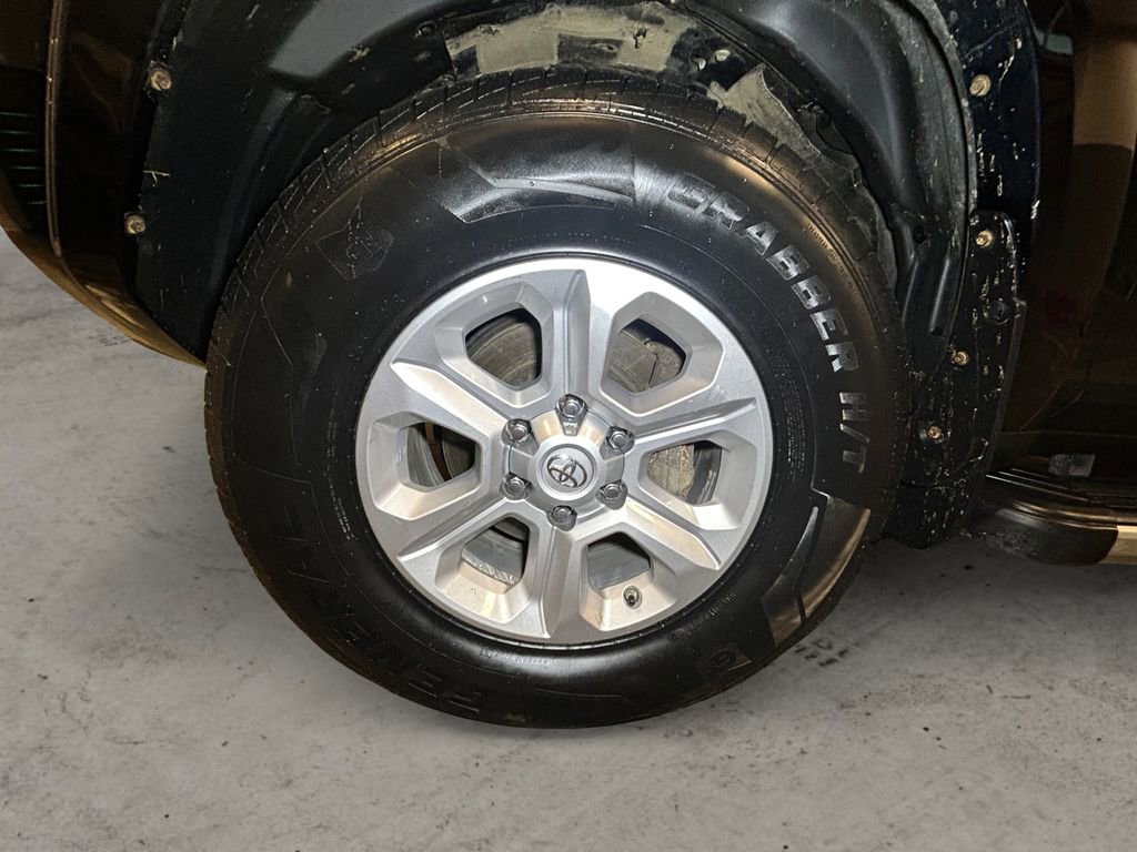 Used 2021 Toyota 4Runner SR5 image 14