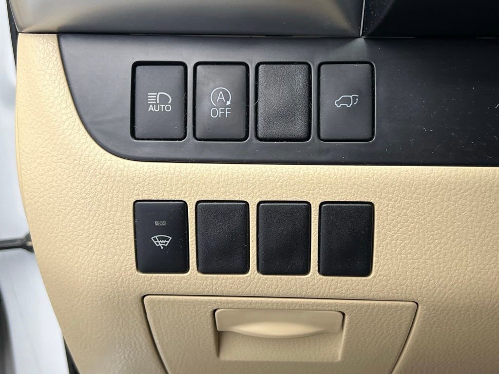 Used 2019 Toyota Highlander XLE image 21