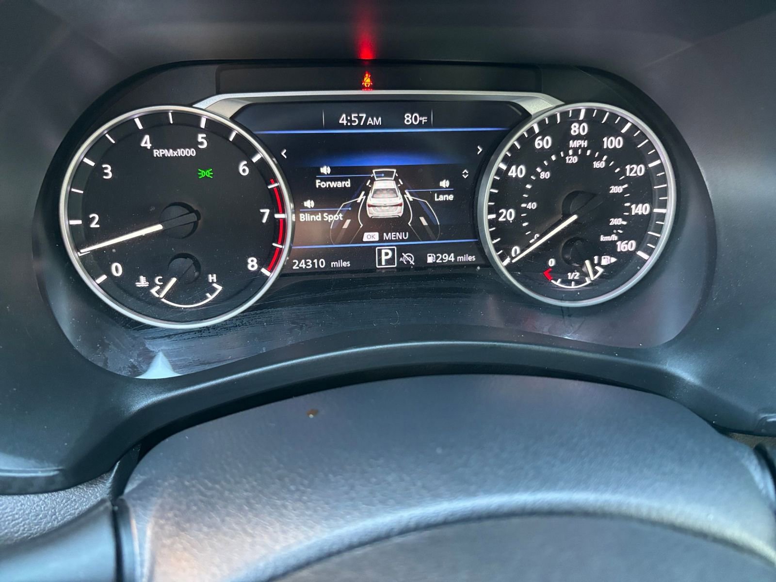 Used 2025 Nissan Sentra SV image 34