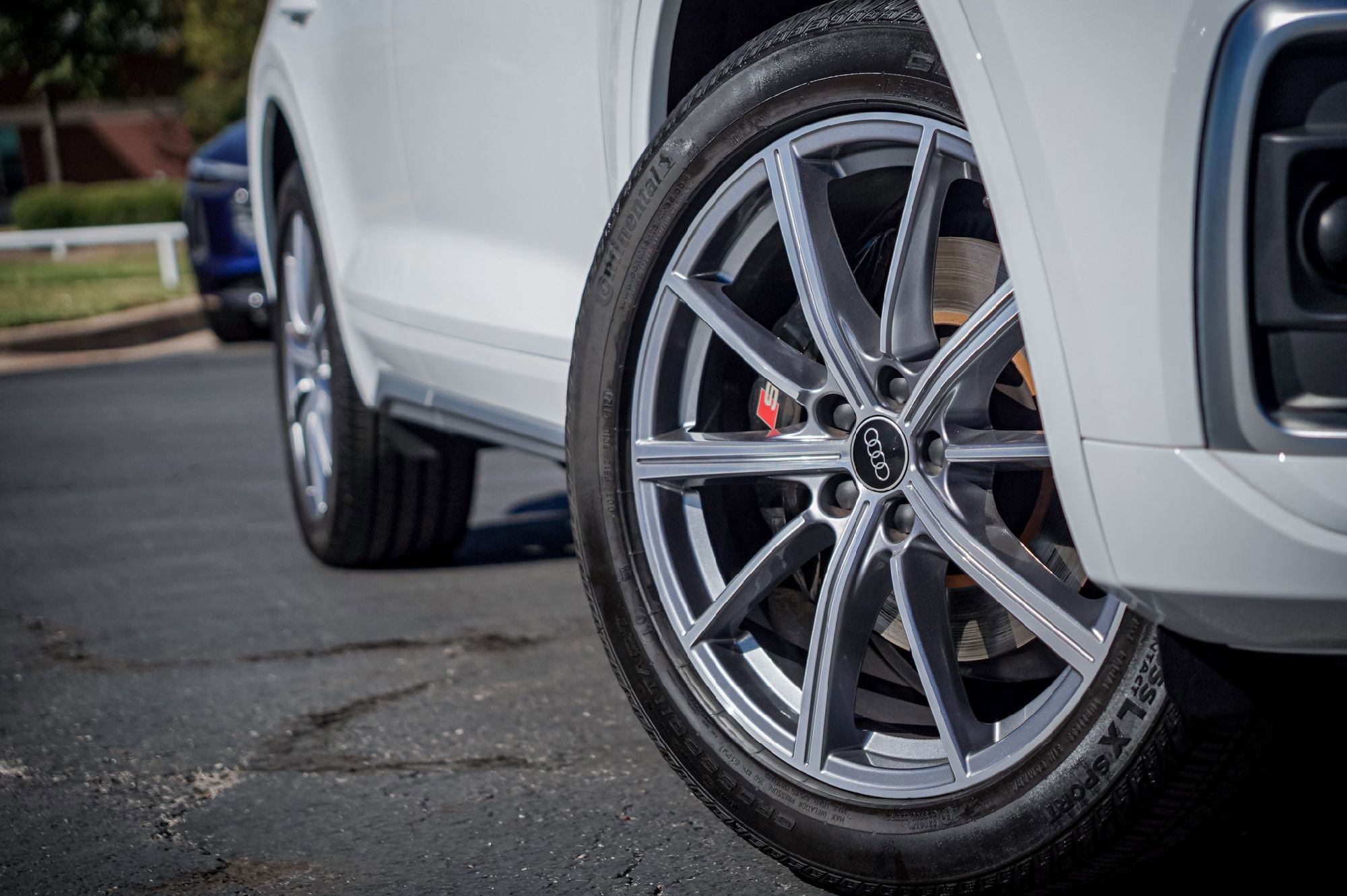 Certified 2024 Audi SQ5 Premium Plus w/ Premium Plus Package image 1