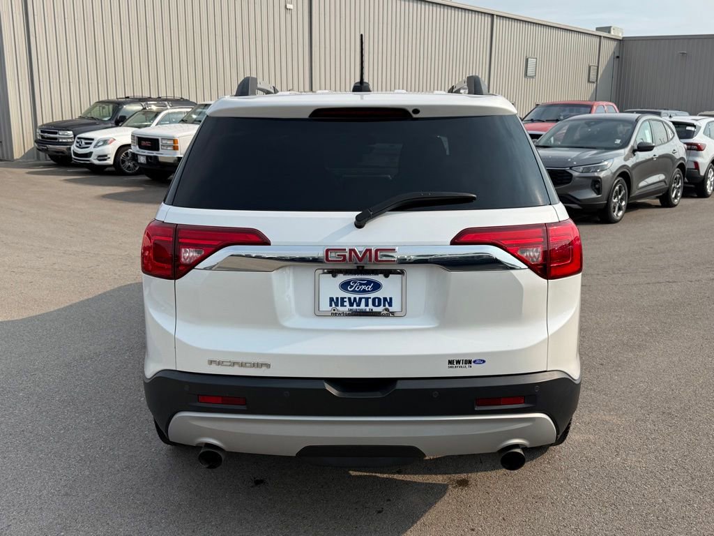 Used 2018 GMC Acadia SLT w/ LPO, Floor Liner Package image 37