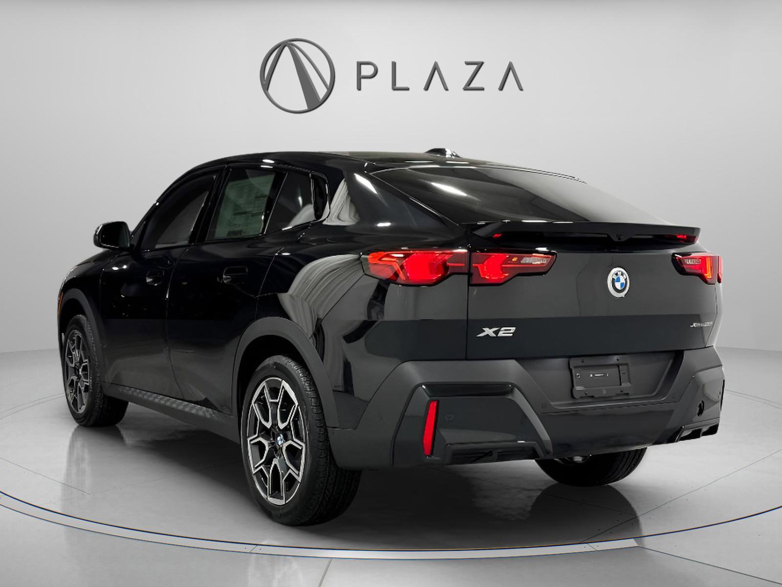 New 2026 BMW X2 xDrive28i w/ Technology Package image 4