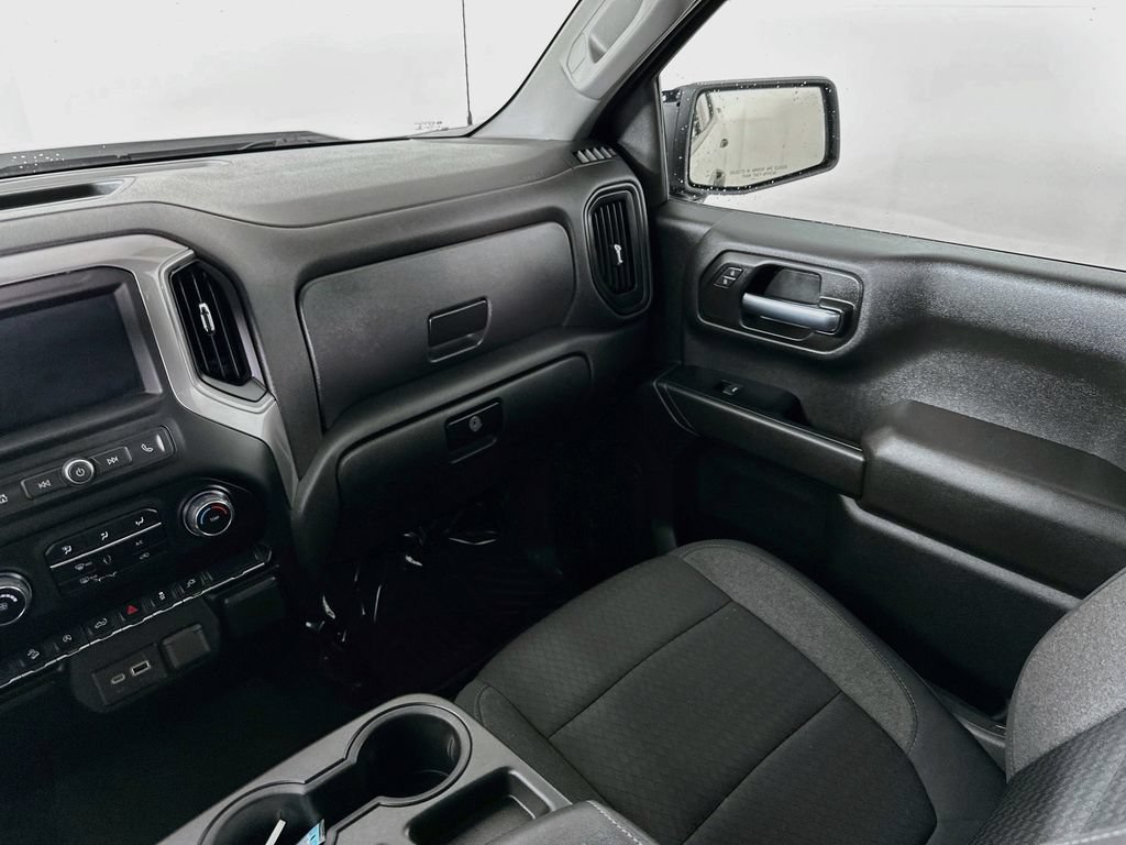 Used 2022 Chevrolet Silverado 1500 Custom Trail Boss AWD/4WD image 27