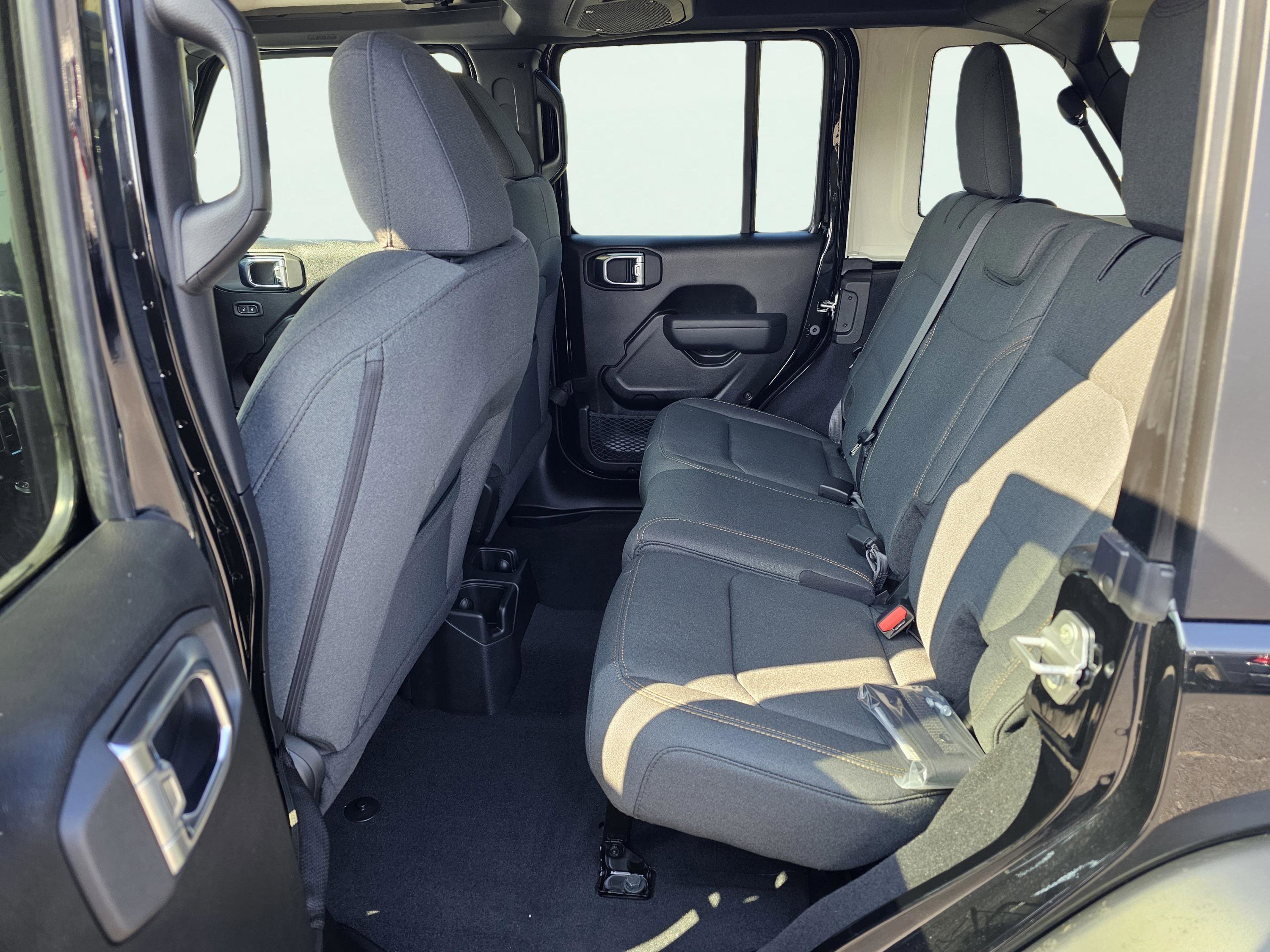 New 2026 Jeep Wrangler Unlimited Sport AWD/4WD image 30