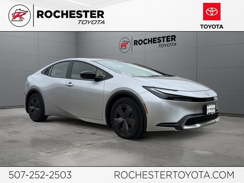 Used 2024 Toyota Prius Prime FWD image 1