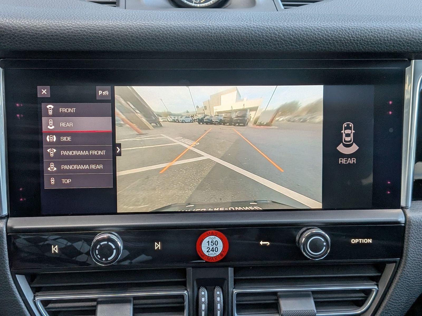 Certified 2026 Porsche Macan image 20