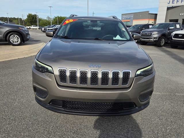 Used 2020 Jeep Cherokee Latitude FWD video 2