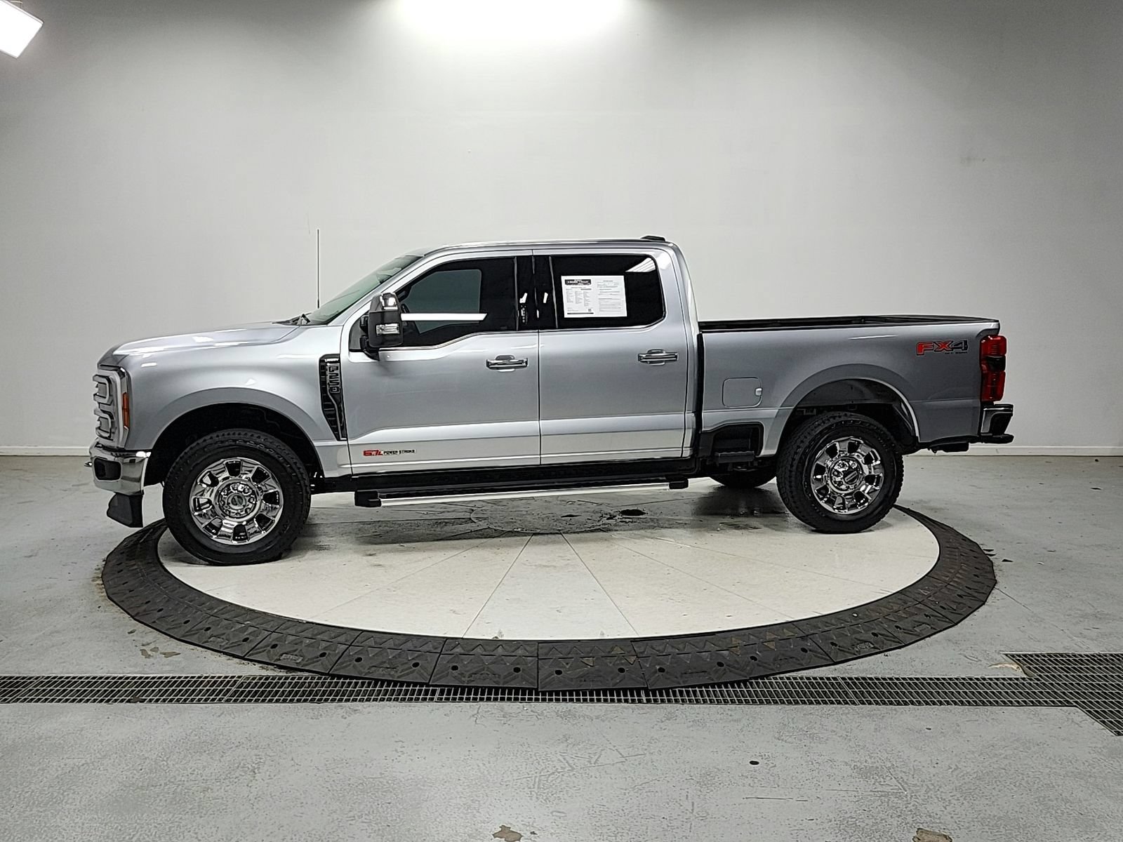Used 2023 Ford F250 Lariat w/ Chrome Package AWD/4WD image 5