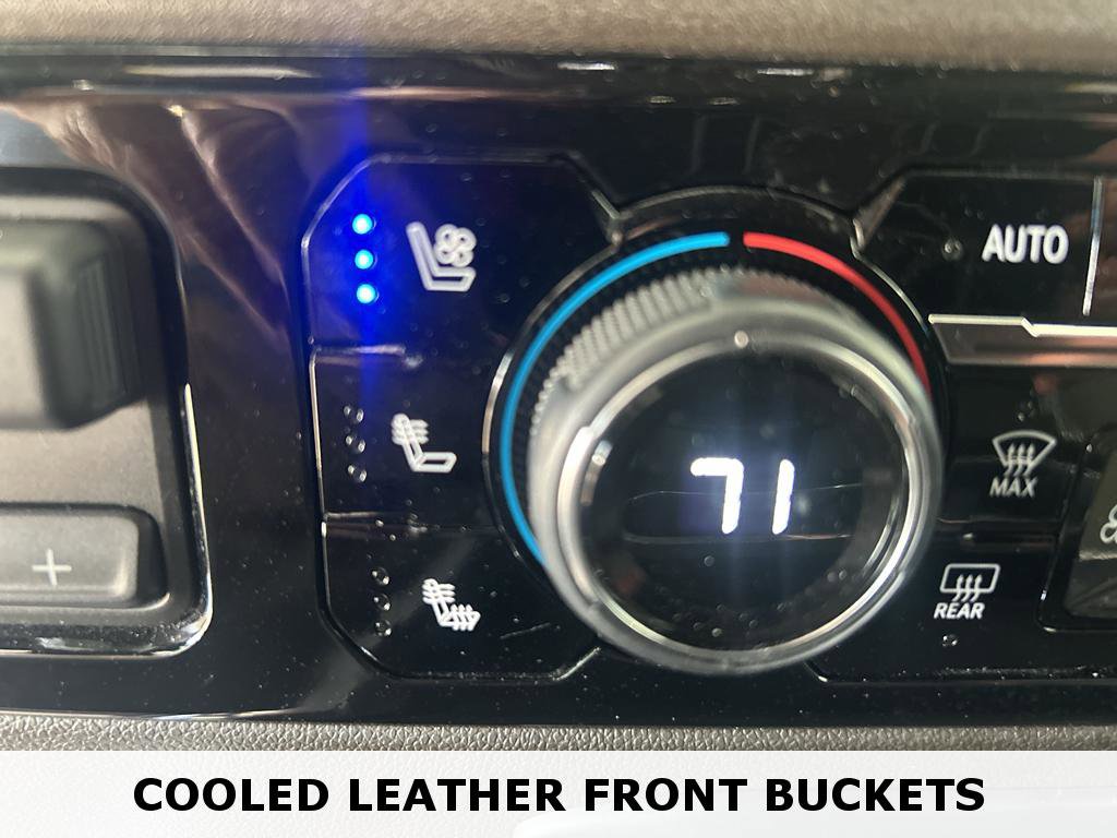 Used 2025 Chevrolet Silverado 2500 LTZ w/ LTZ Premium Package image 33