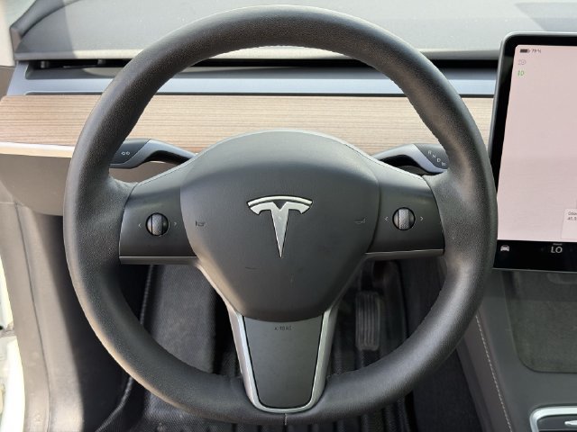 Used 2023 Tesla Model Y Long Range AWD/4WD image 12