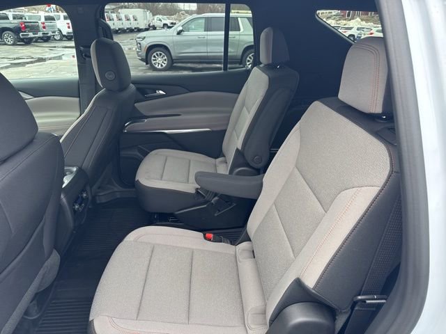 New 2026 Chevrolet Traverse LT w/ Driver Confidence Package AWD/4WD image 16