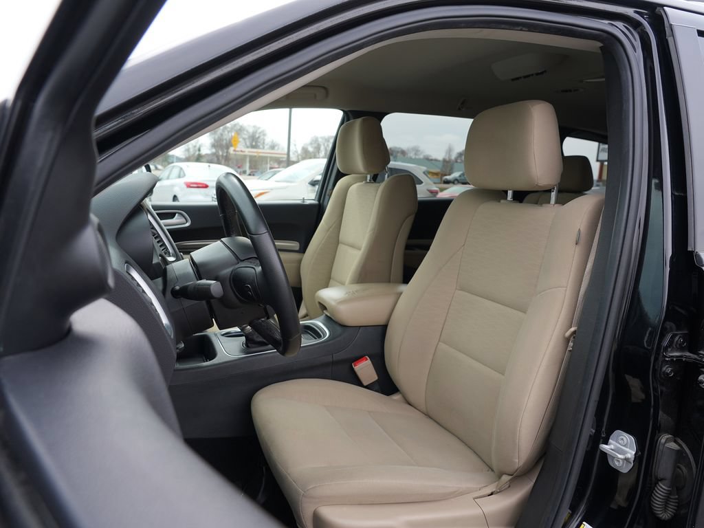 Used 2019 Dodge Durango SXT AWD/4WD image 12
