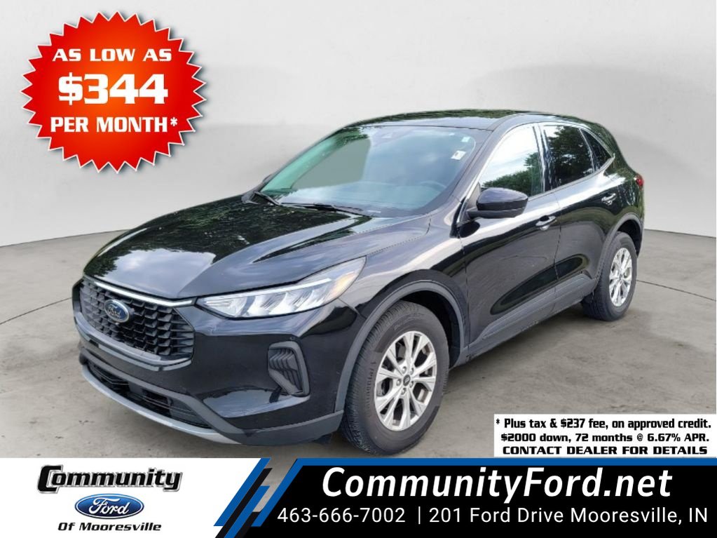 Used 2023 Ford Escape Active w/ Tech Pack #2 AWD/4WD image 1