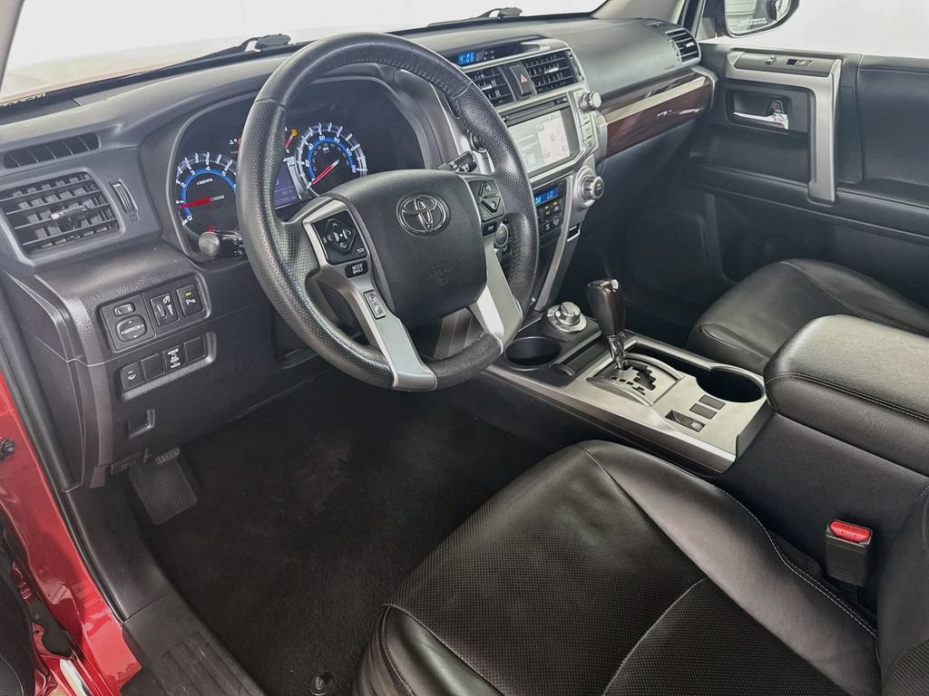 Certified 2017 Toyota 4Runner Limited AWD/4WD image 9