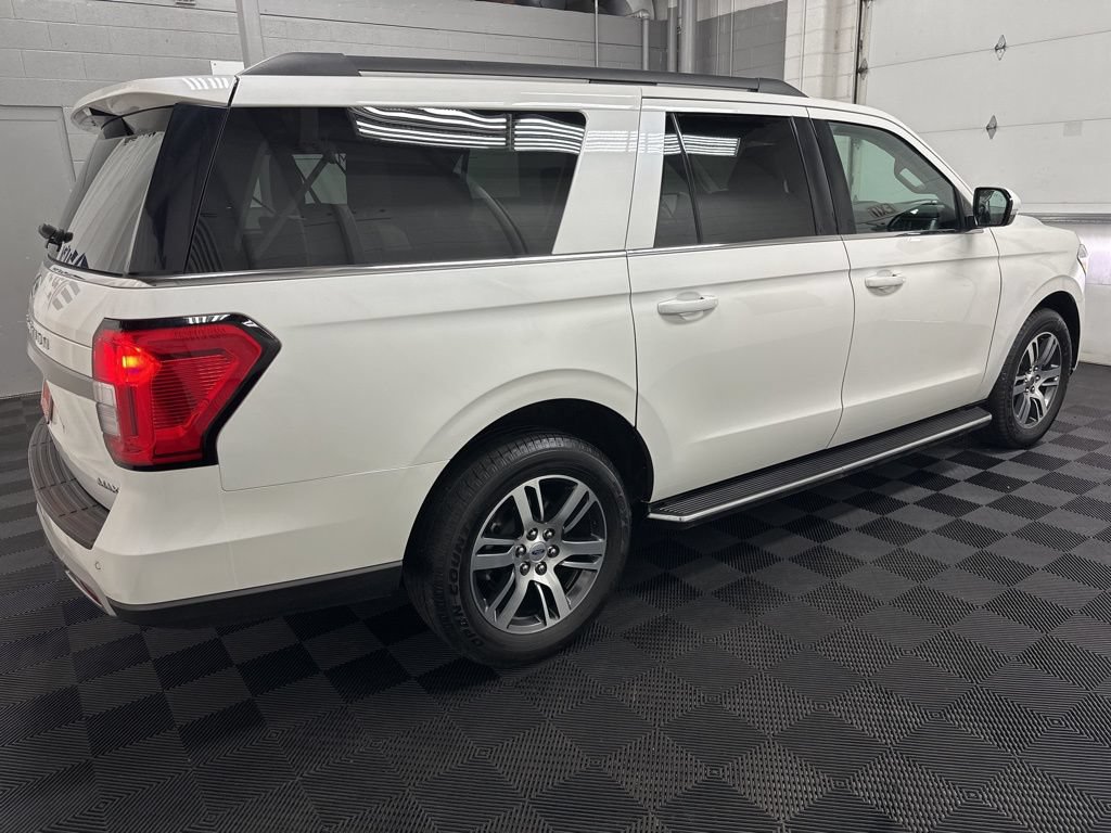 Used 2023 Ford Expedition Max XLT AWD/4WD image 10