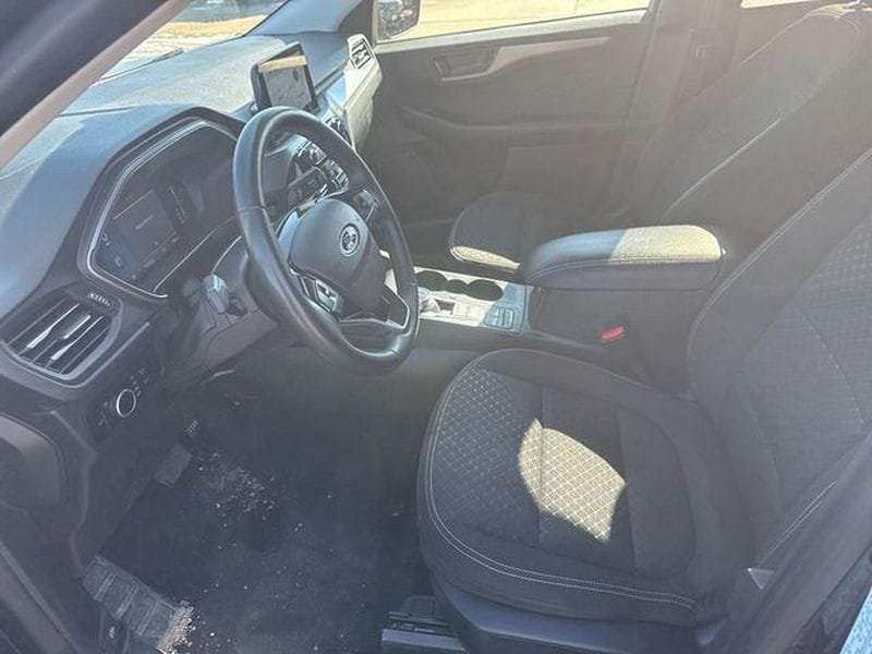 Used 2024 Ford Escape ST-Line FWD image 6