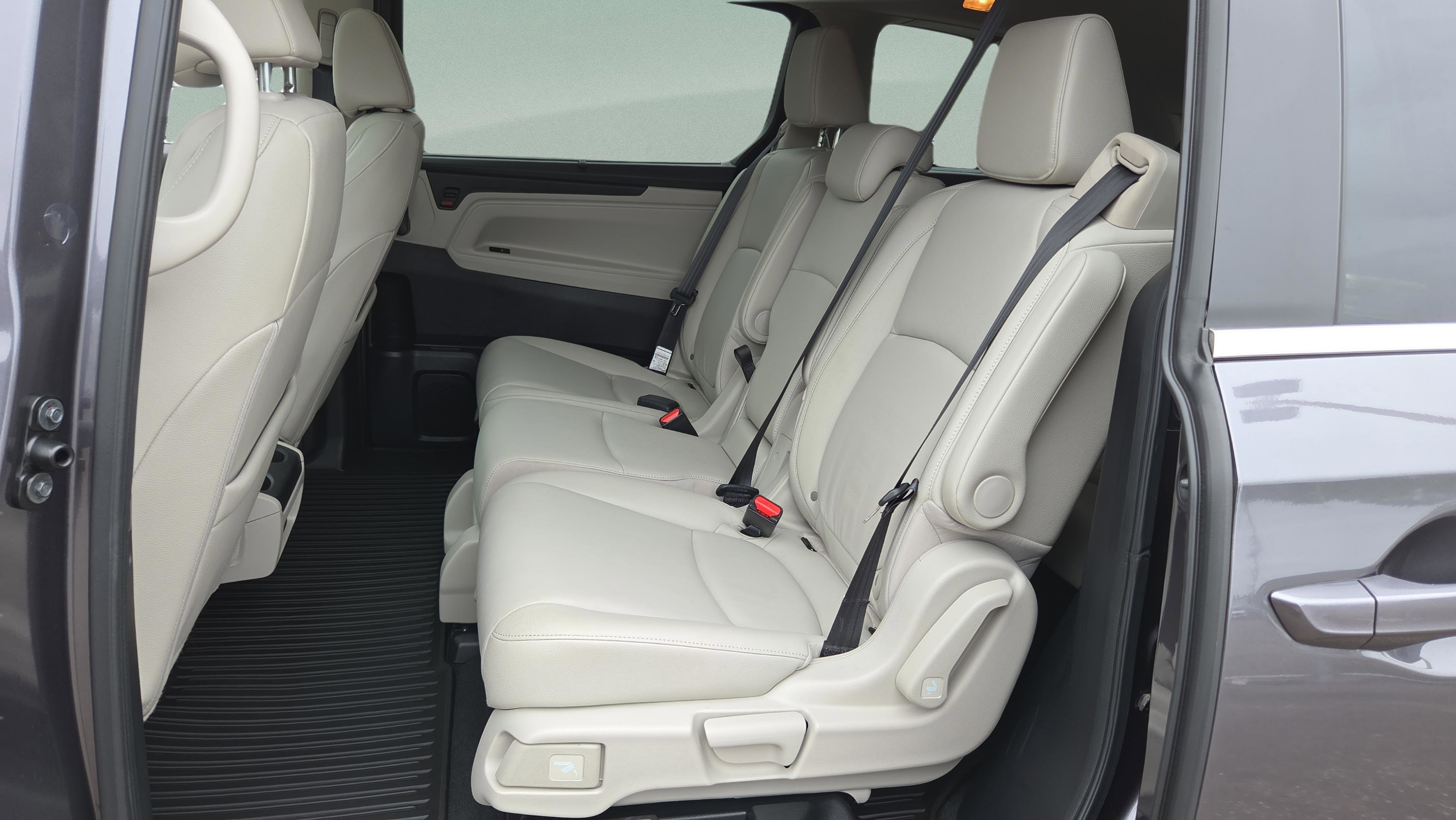 Used 2026 Honda Odyssey EX-L image 12