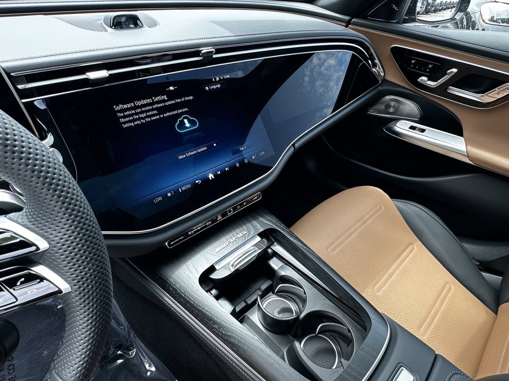 New 2026 Mercedes-Benz E 53 AMG e 4MATIC Wagon image 32
