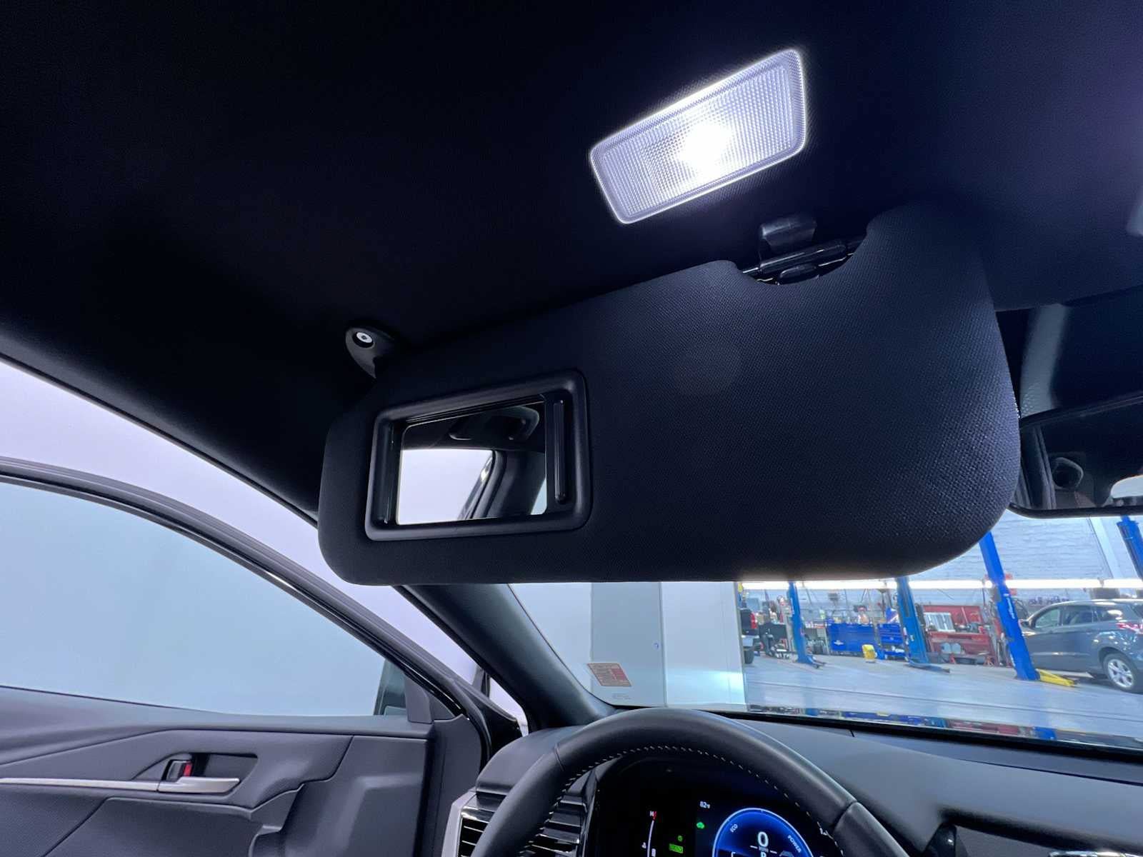 Used 2026 Toyota Camry SE FWD image 32