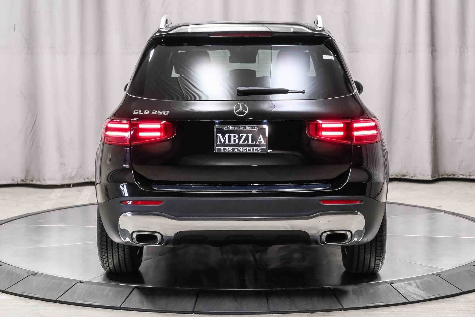 Certified 2026 Mercedes-Benz GLB 250 image 3