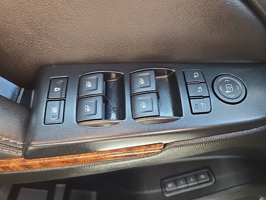 Used 2018 Chevrolet Tahoe Premier image 26