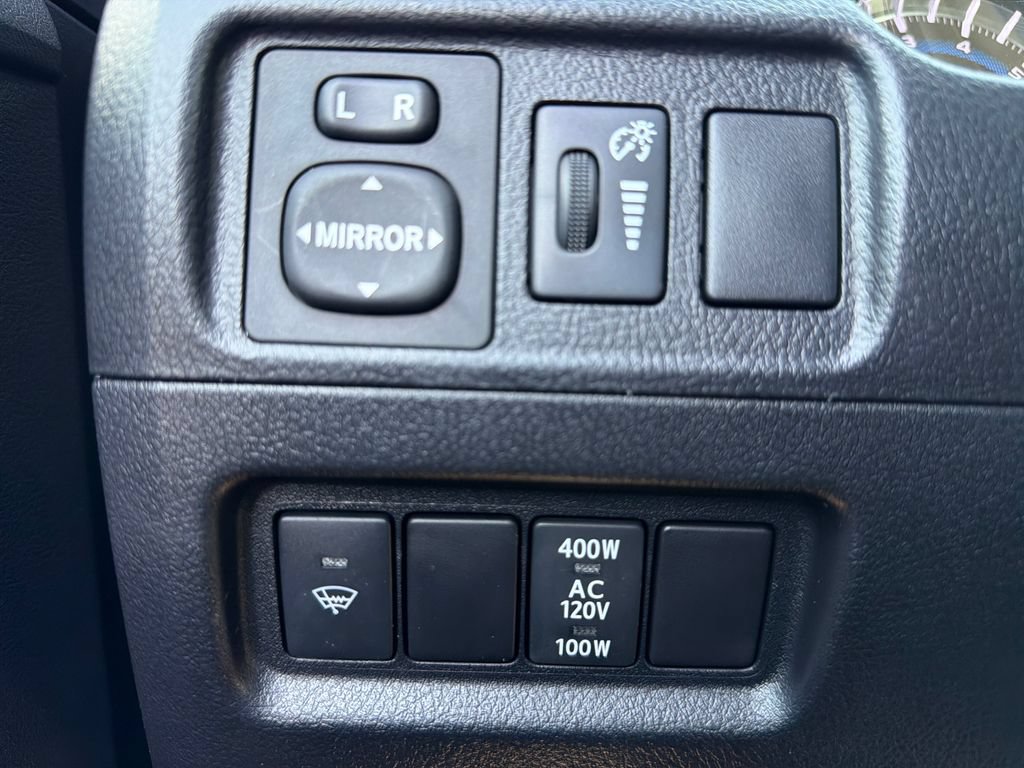 Used 2017 Toyota 4Runner SR5 Premium AWD/4WD image 49