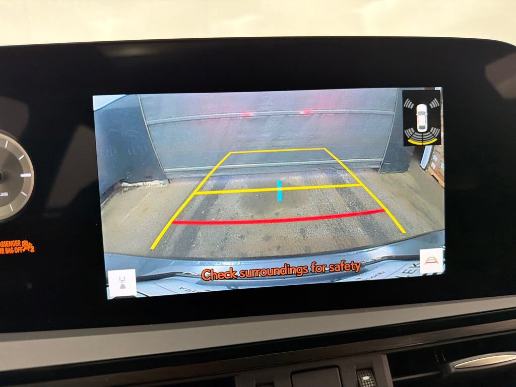 Used 2023 Lexus ES 350 w/ Premium Package FWD image 19