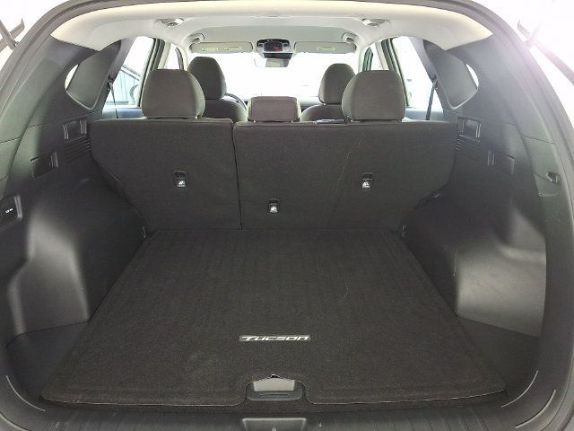 Certified 2025 Hyundai Tucson SE FWD image 35
